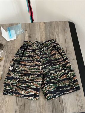 Darc Sport NFGU Wolves Fitness Lined Swim Active Shorts Camouflage Small